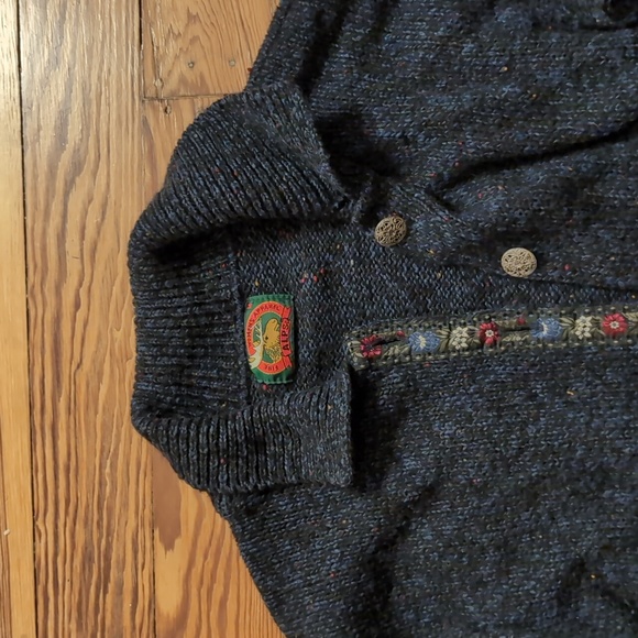 Vintage Wool cardigan - Picture 2 of 4